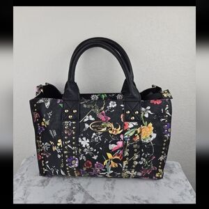 Dasein black floral studded purse